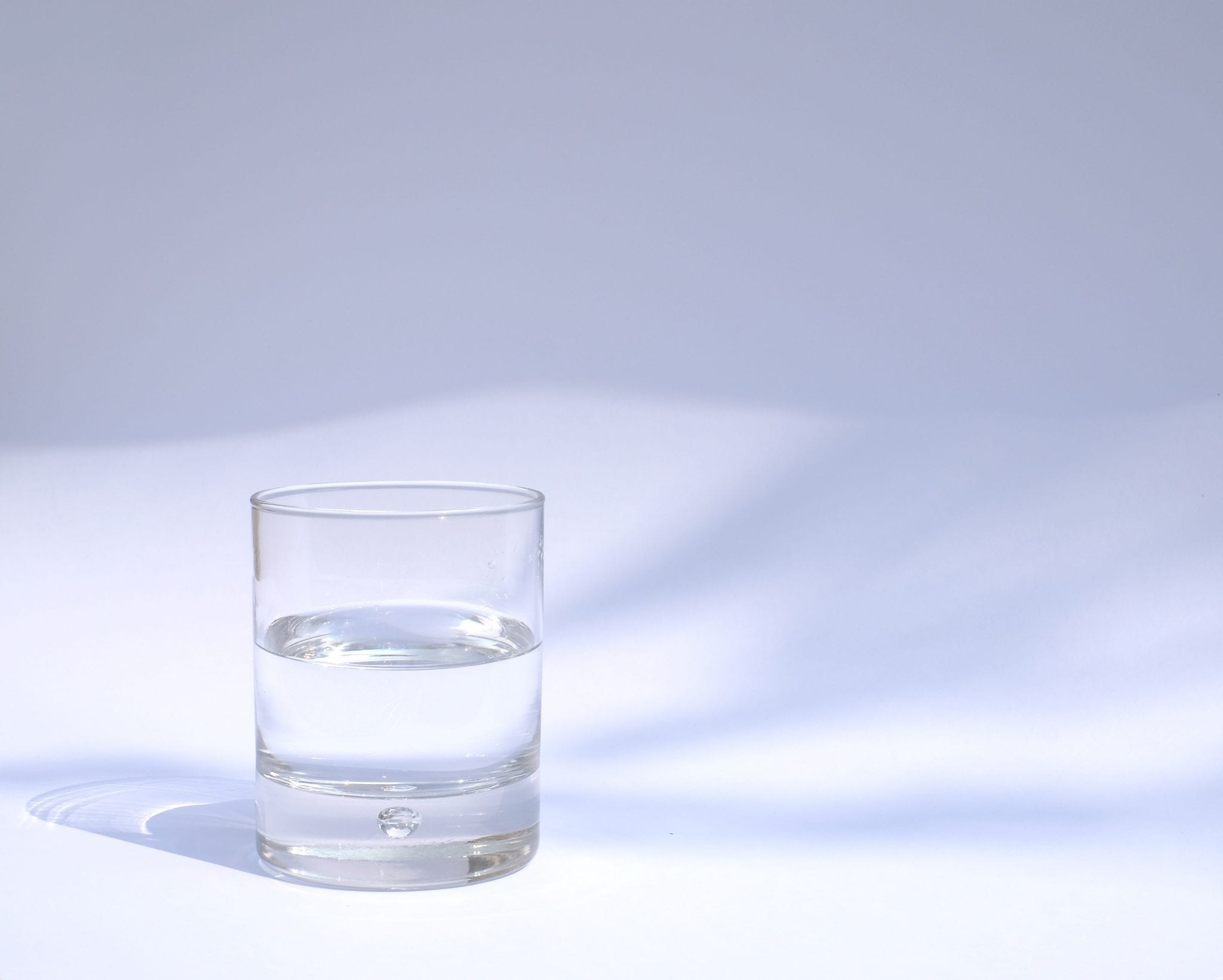 Voornaamwoord Uitgraving Grootste Hoe zwaar is een glas water? (Metafoor) - Instituut voor Durf en Daadkracht